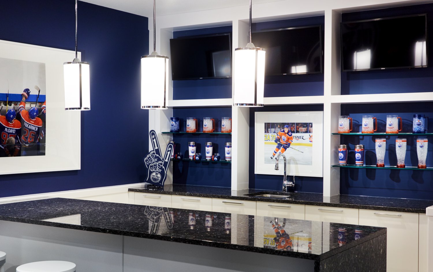 Edmonton Oilers Fan Cave